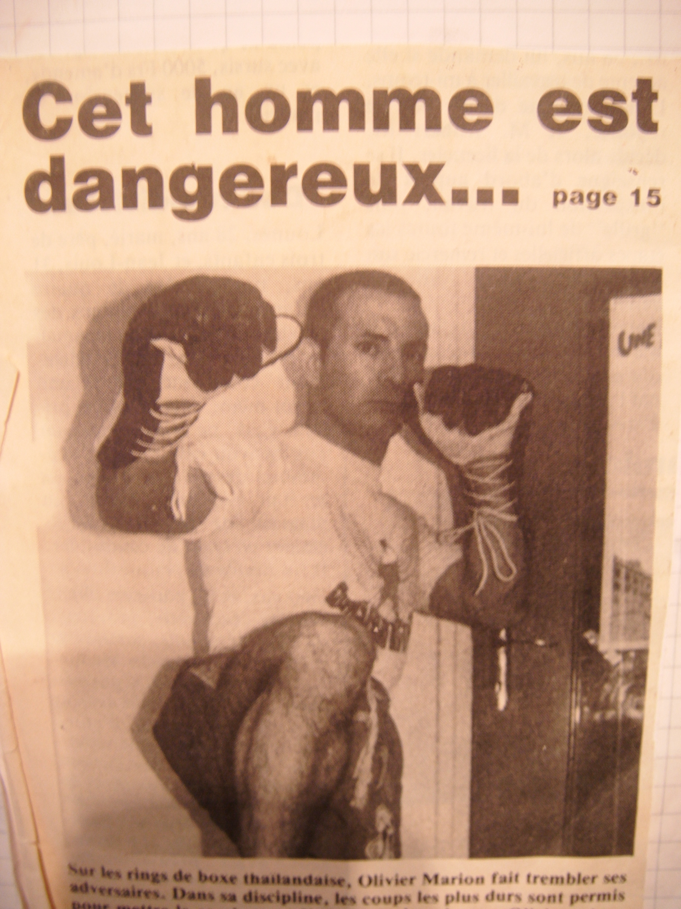 Coupure de presse : Cet homme est dangereux, Olivier Marion en boxe thaïlandaise