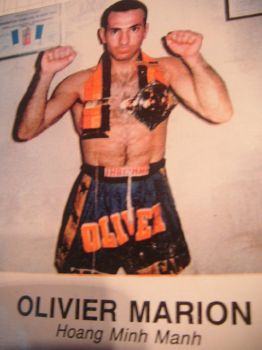 Portrait d'Olivier Marion, alias Hoang Minh Manh, en tenue de combat