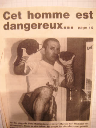 Coupure de presse : Cet homme est dangereux, Olivier Marion en boxe thaïlandaise