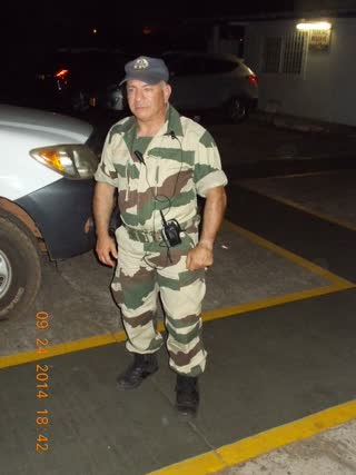 Olivier Marion en tenue d'instructeur lors d'une mission de sécurité