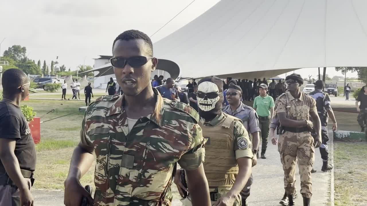 Présentation des stagiaires militaires avant l’entraînement